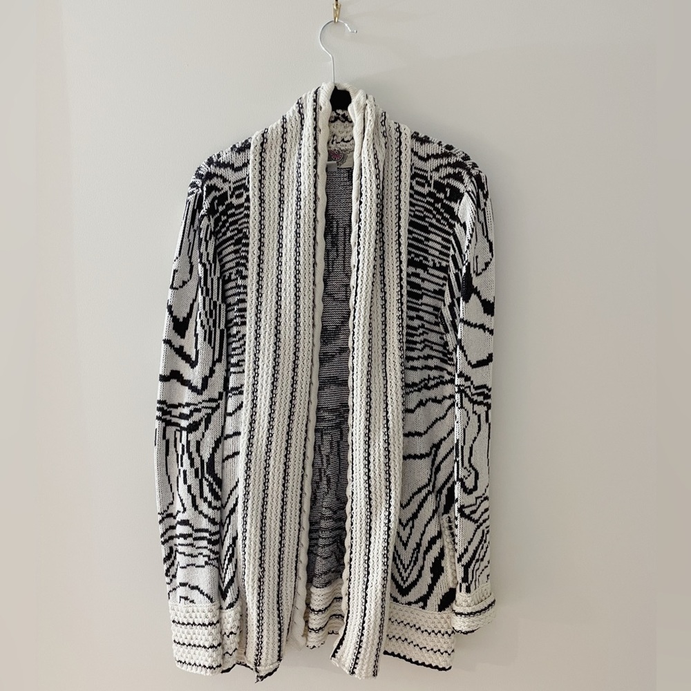 Urban Outfitters Écoté Geometric Print Cardigan